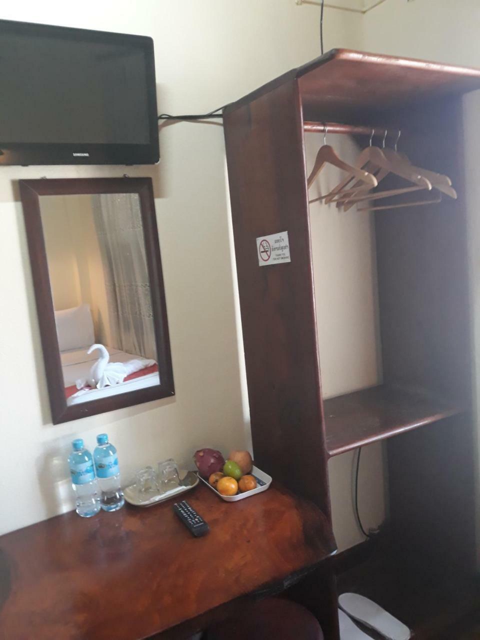 Silikhane Guesthouse หลวงพระบาง ภายนอก รูปภาพ