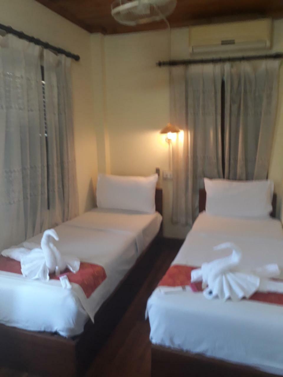 Silikhane Guesthouse หลวงพระบาง ภายนอก รูปภาพ
